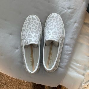 Cool Haan white and gray cheetah slip ins